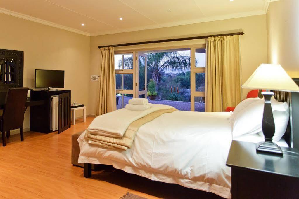Aloe Manor Hotel Oudtshoorn Kültér fotó
