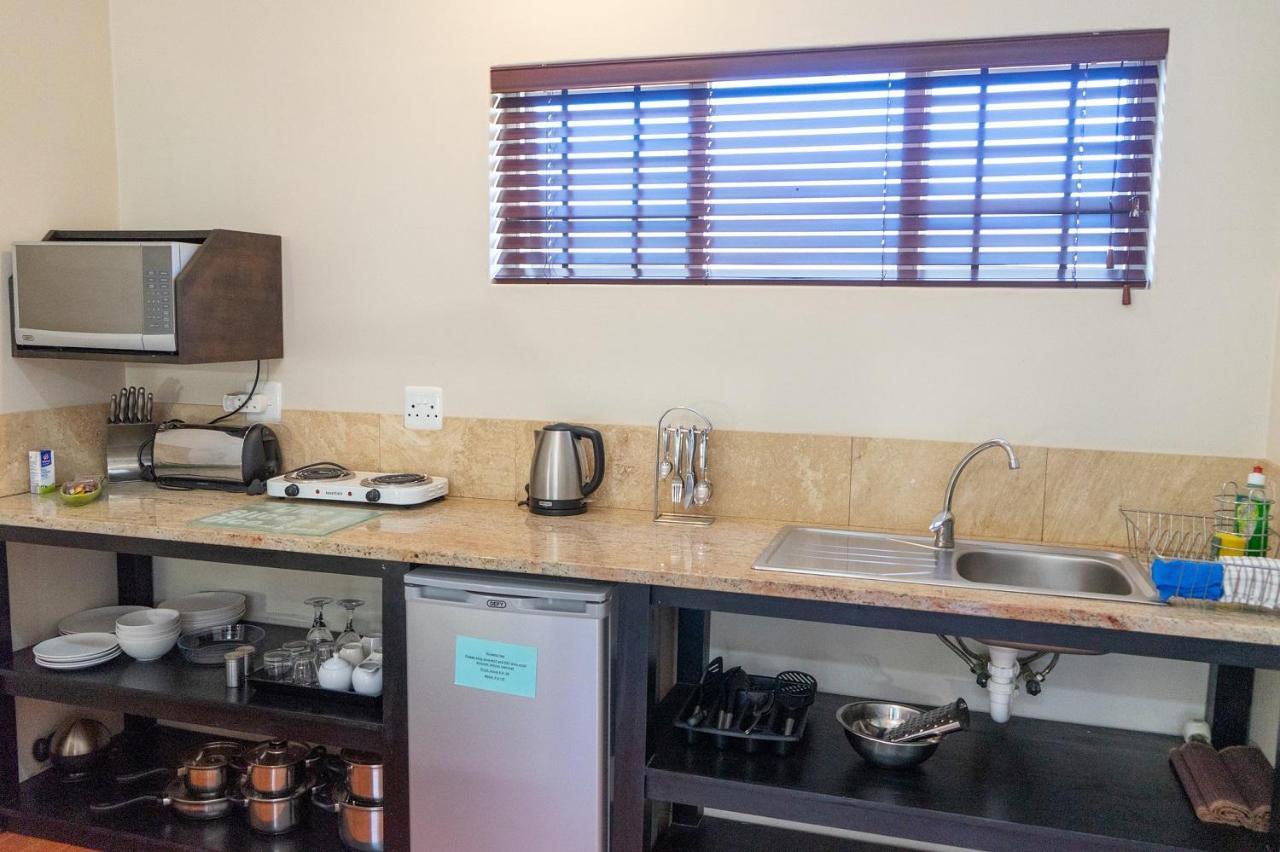 Aloe Manor Hotel Oudtshoorn Kültér fotó